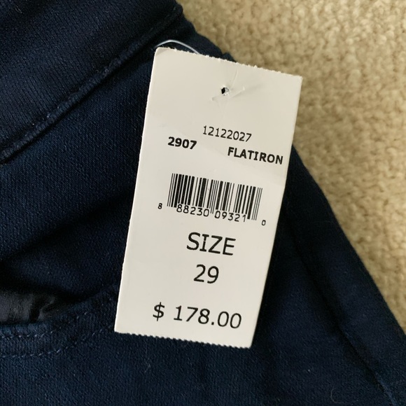 DL 1961 Cropped Jean - Picture 2 of 4